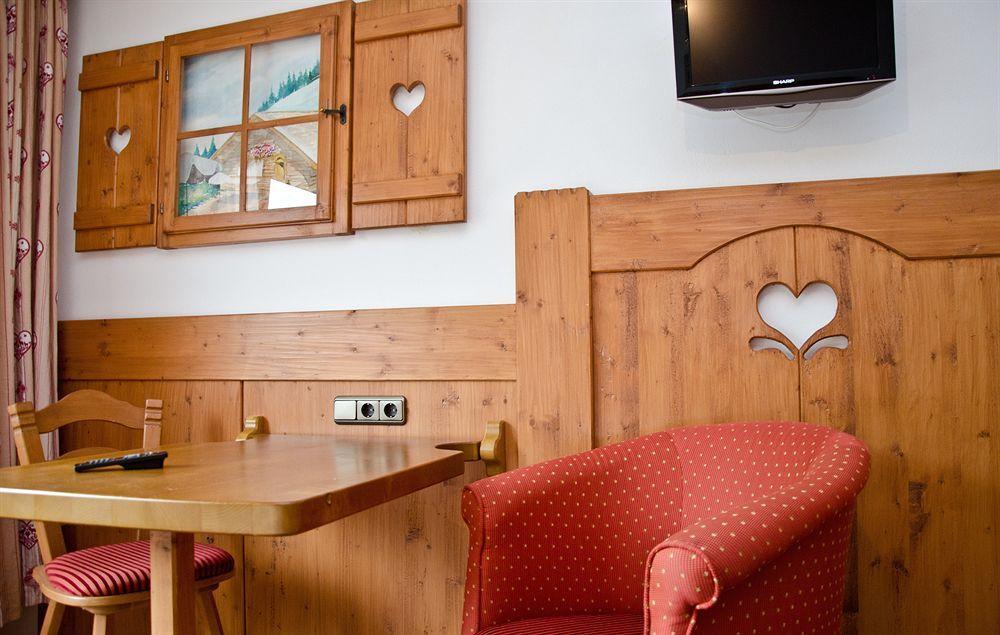 Hotel Sonnalp Saalbach-Hinterglemm Bagian luar foto